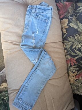 Aeropostale Light Blue Distressed Skinny Jeans